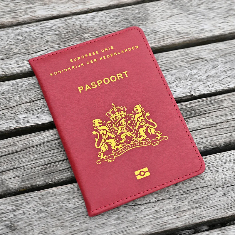 Travel Essentials Funda para p - Leather Passport Cover reseña y precio