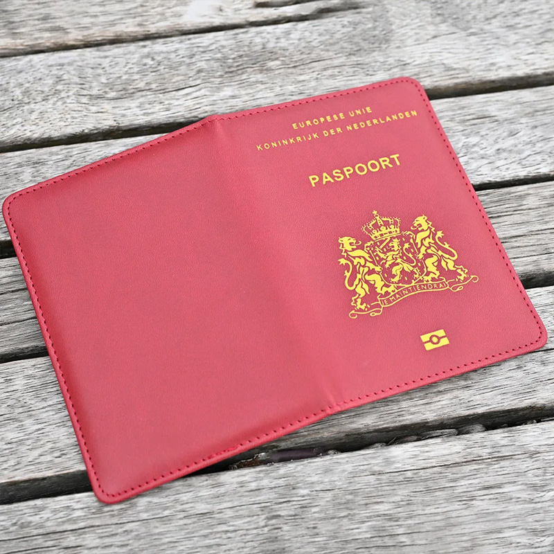 Travel Essentials Funda para p - Leather Passport Cover reseña y precio