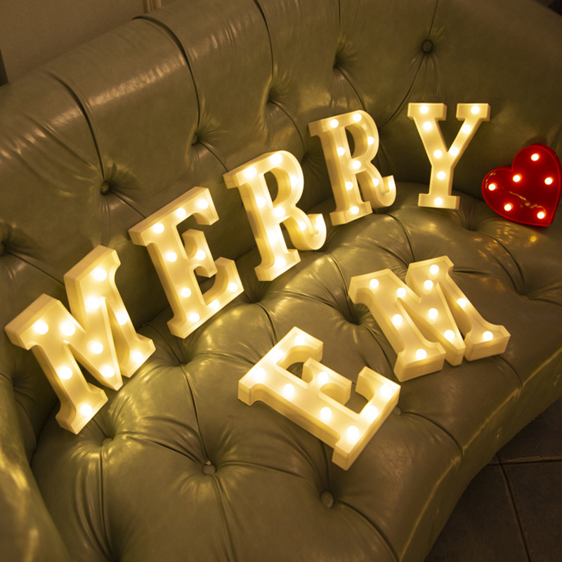 Luces LED con letras del alfab - Quiet Luxury Lifestyle reseña y precio